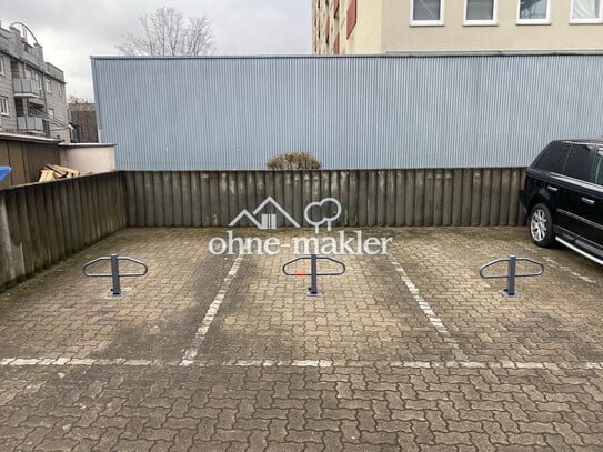 KFZ-Außenstellplatz in zentraler Lage in Nürnberg zu verkaufen