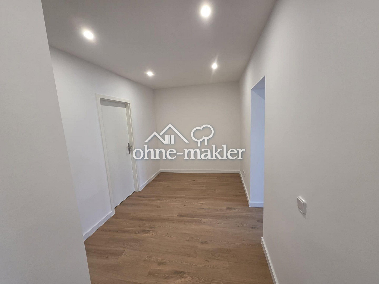 Bitte nur bei WG Interesse! 4er WG. Hochwertig neu saniert mit 2 Bädern. Preis für ein Zimmer - Photo 1
