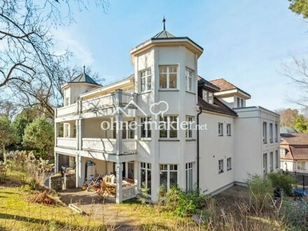 Ruhiges Penthouse mit großem Balkon in begehrter Toplage von Wannsee