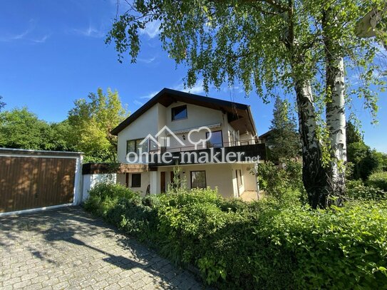 Sonniges Haus, mitten im Grünen und sehr schöner Aussicht über Rottenburg und Umgebung