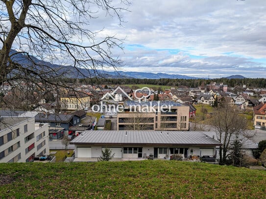 Provisionsfreie Wohnung mit großem Balkon, Garage und Keller in attraktiver Lage (+ Grenznähe FL/CH)