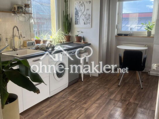 Furnished/Möbliert - Sunny 2-room flat w. kitchen & balcony / Sonnendurchflutet mit EBK & Balkon