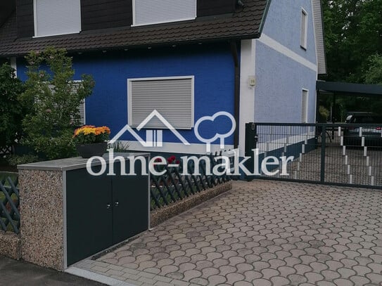 Hochwertige-luxuriöse Doppelhaushälfte in Traumlage und Dachterrasse mit Blick in den Wald!