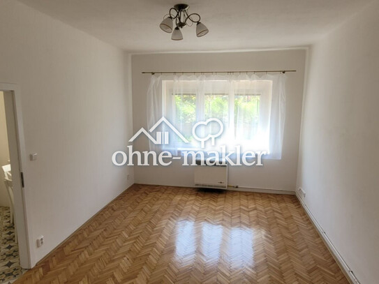 Pronájem bytu 1+kk 30 m²