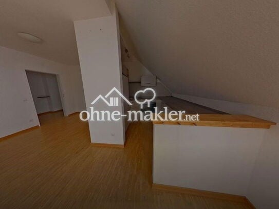 Zentrale aber ruhige 3-Zimmer Wohnung mit Einbauküche & Dachterrasse, optional TG Stellplatz