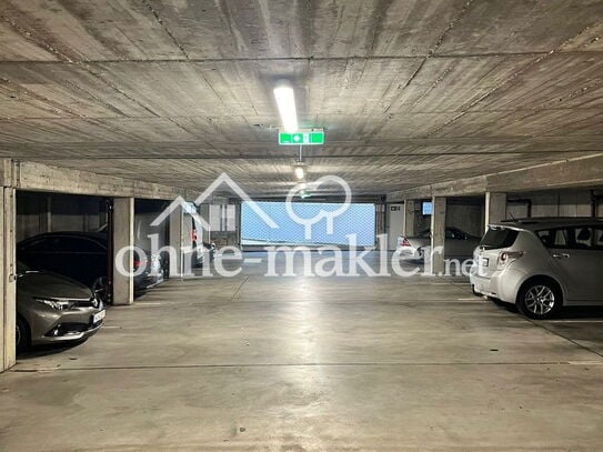 Ein PKW Stellplatz in geschlossener Tiefgarage in Köln Ehrenfeld