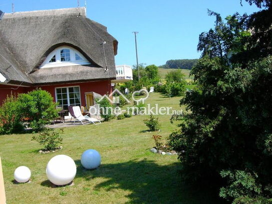 Traum-Wohnung „unter Rohr“, Balkon + Meerblick auf Mönchgut- dort, wo Rügen am Schönsten ist + EXTRA