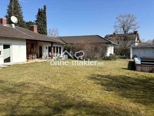 Grundstück mit Doppelbungalow / auch zur Bebauung