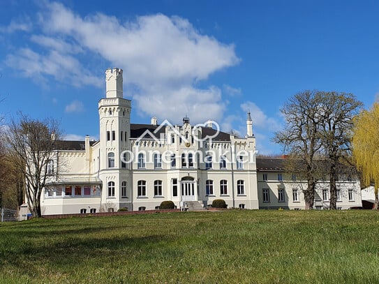 Traumhafte 2 Zimmer Gutshaus-Wohnung (Nähe Ostsee / Stralsund)